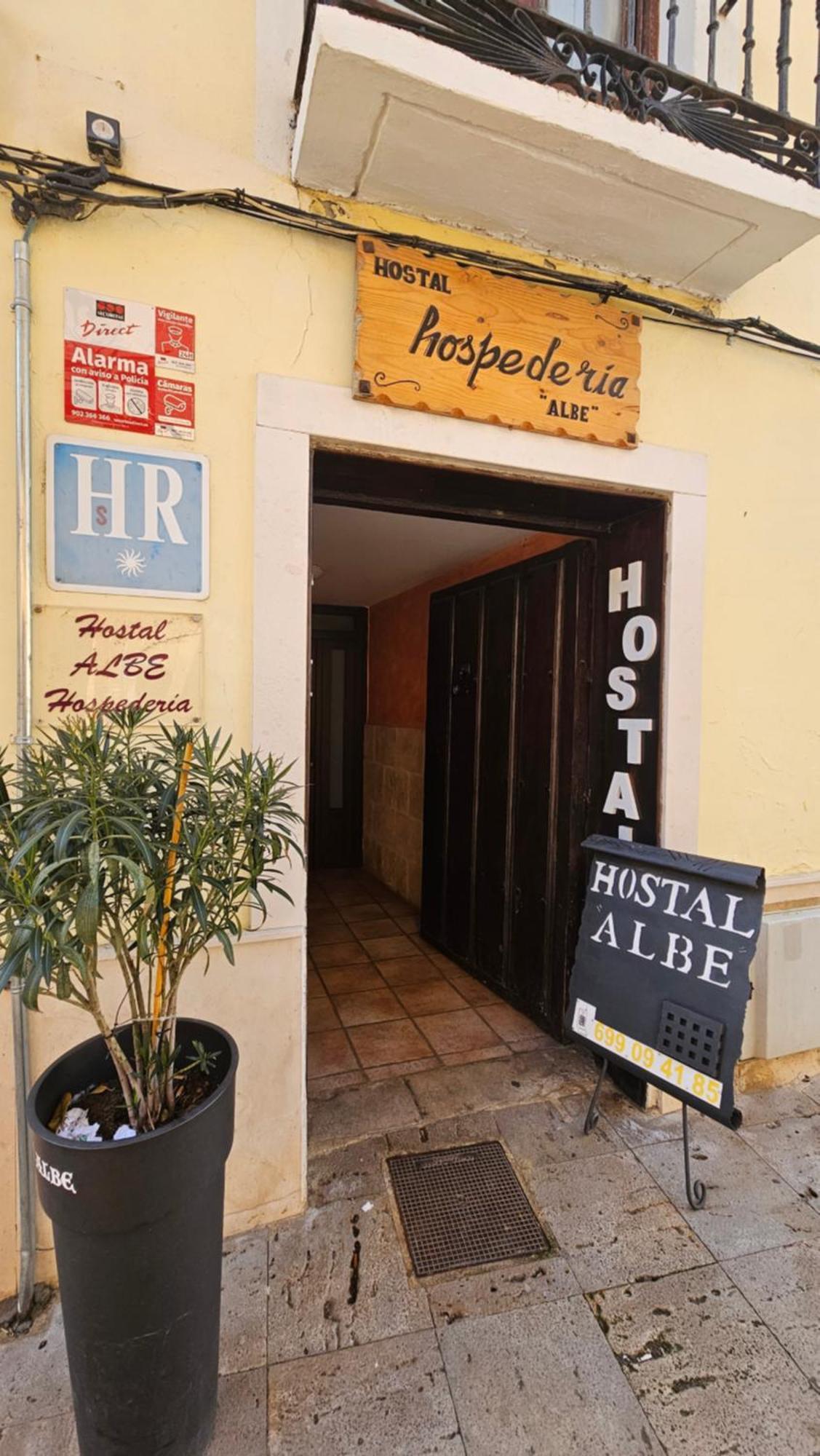 Hostal Albe Carrion De Los Condes Exterior photo